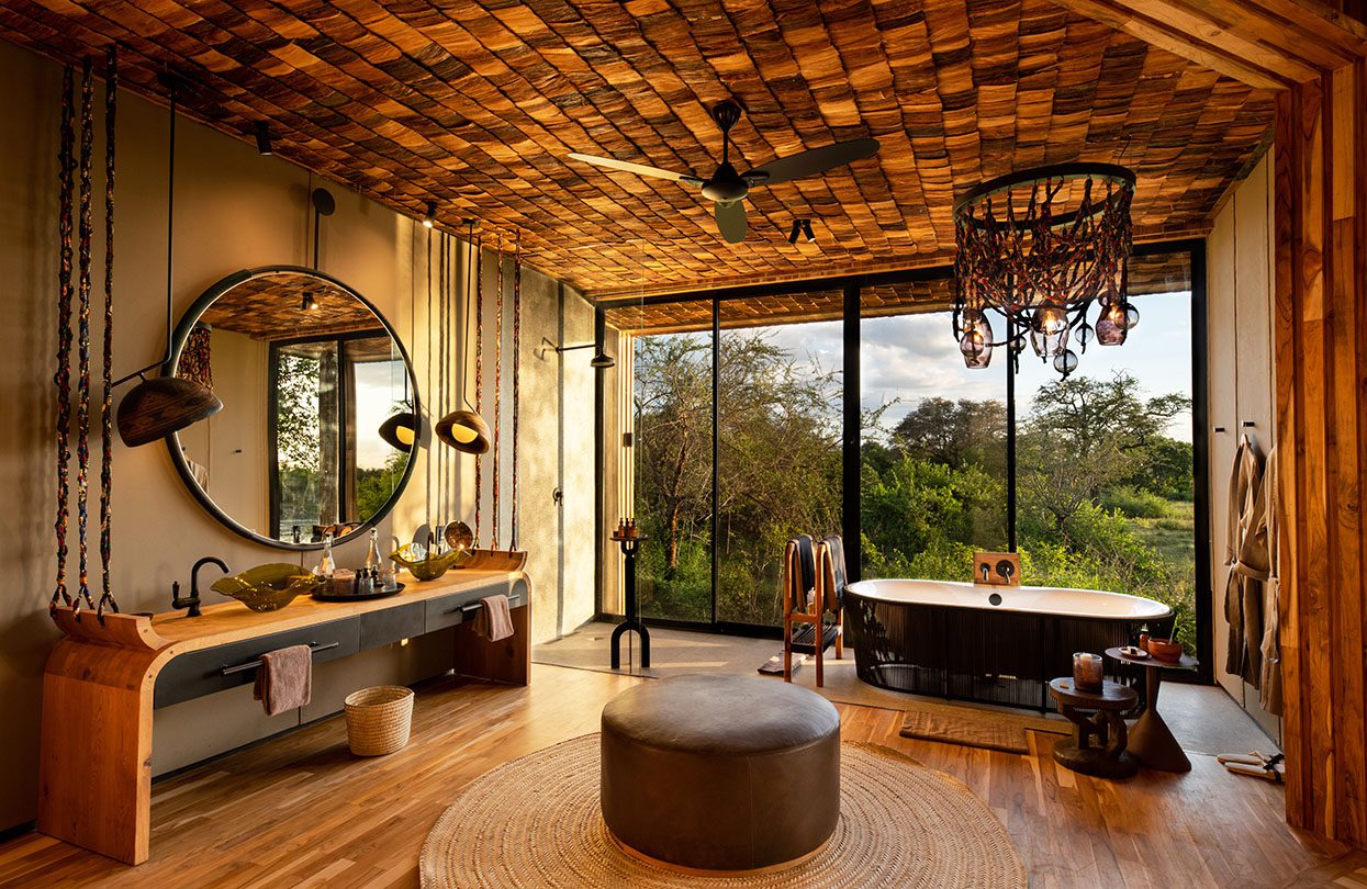 Koupelna apartmá Tanzania Grumeti Serengeti River Lodge Suite