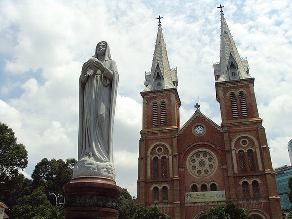 Katolická bazilika "Panny Marie Neposkvrněného početí"