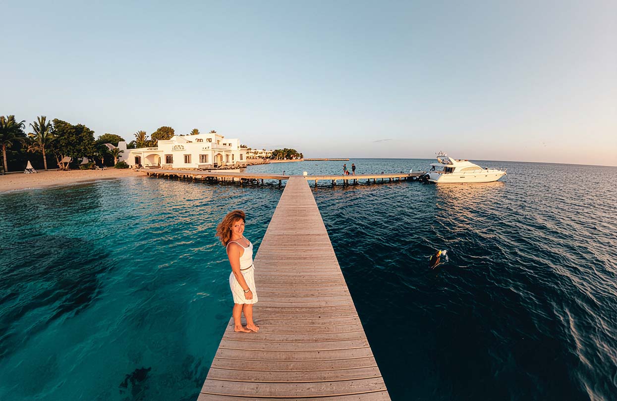 Luxusní plážový resort v Soma Bay, Egypt, obrázek World Travel Magazine